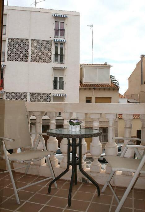 Beachside Apartment In The Centre Of El Campello Esterno foto