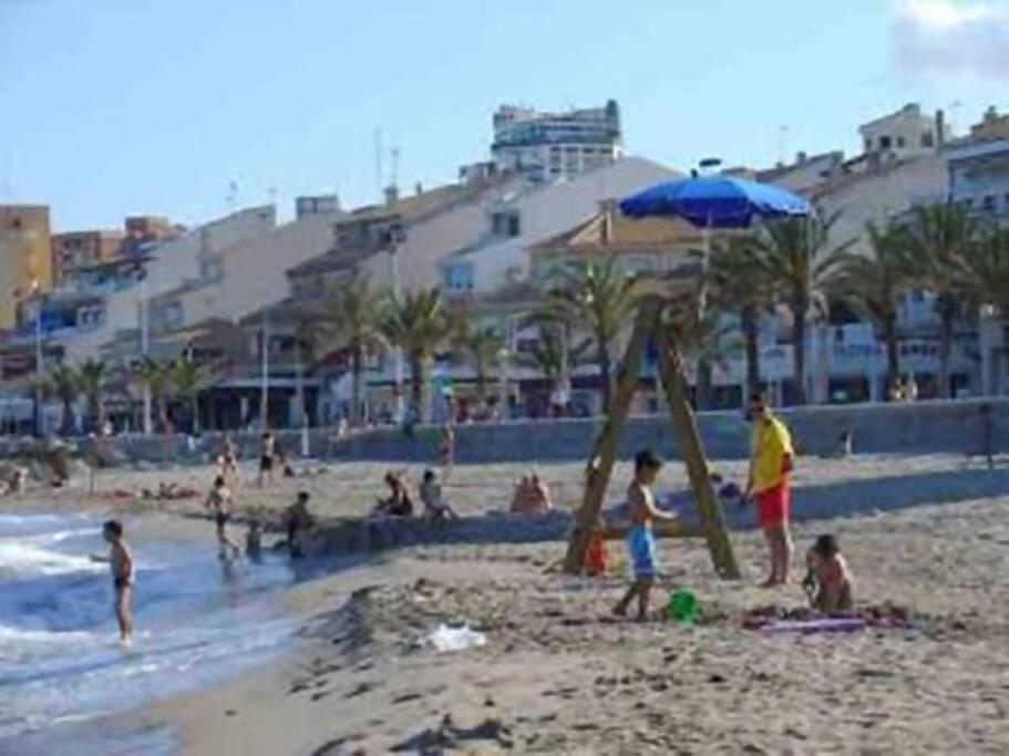 Beachside Apartment In The Centre Of El Campello Esterno foto