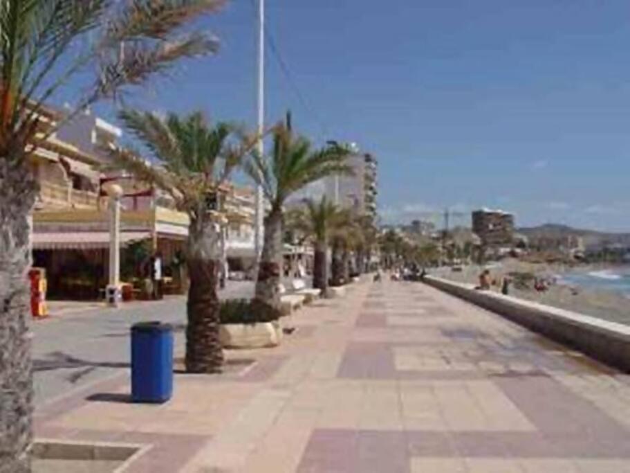 Beachside Apartment In The Centre Of El Campello Esterno foto