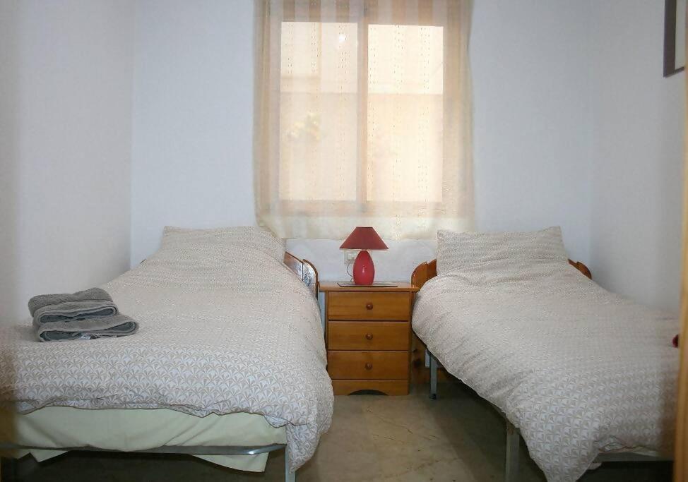 Beachside Apartment In The Centre Of El Campello Esterno foto