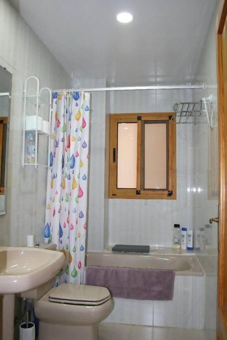 Beachside Apartment In The Centre Of El Campello Esterno foto